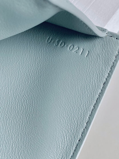 TRIPHOME 10 TRIFOLD WALLET CALFSKIN BLUE PASTEL