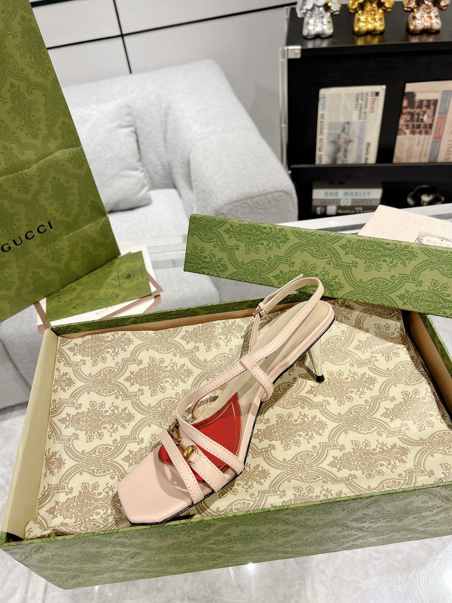 HIGH HEEL 65MM IN TAN BEIGE CALFSKIN WITH RED HEART