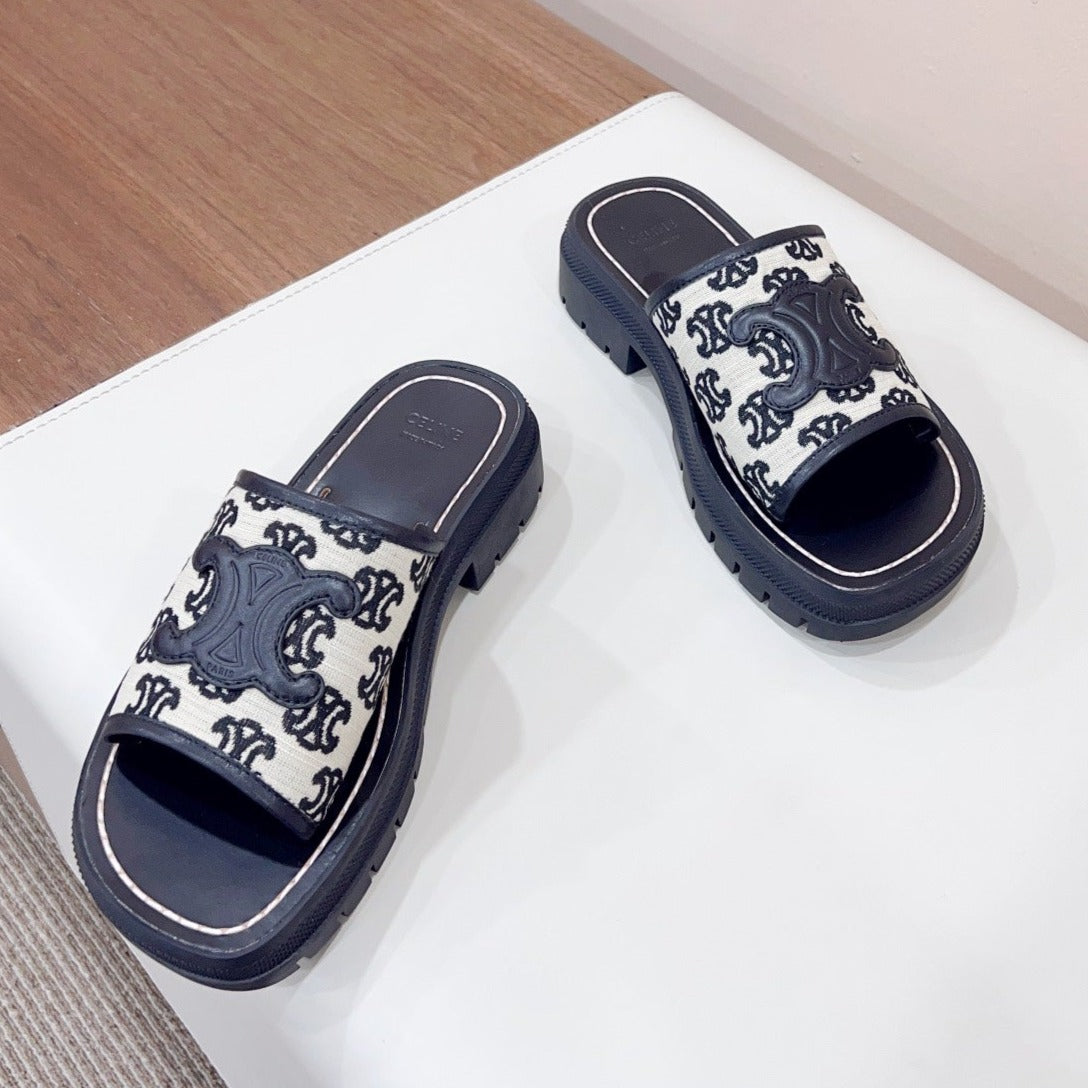 LEA TRIOMPHE PLATFORM SLIDES WOMEN VEGETABLE TANNED CALFSKIN BLACK/WHITE