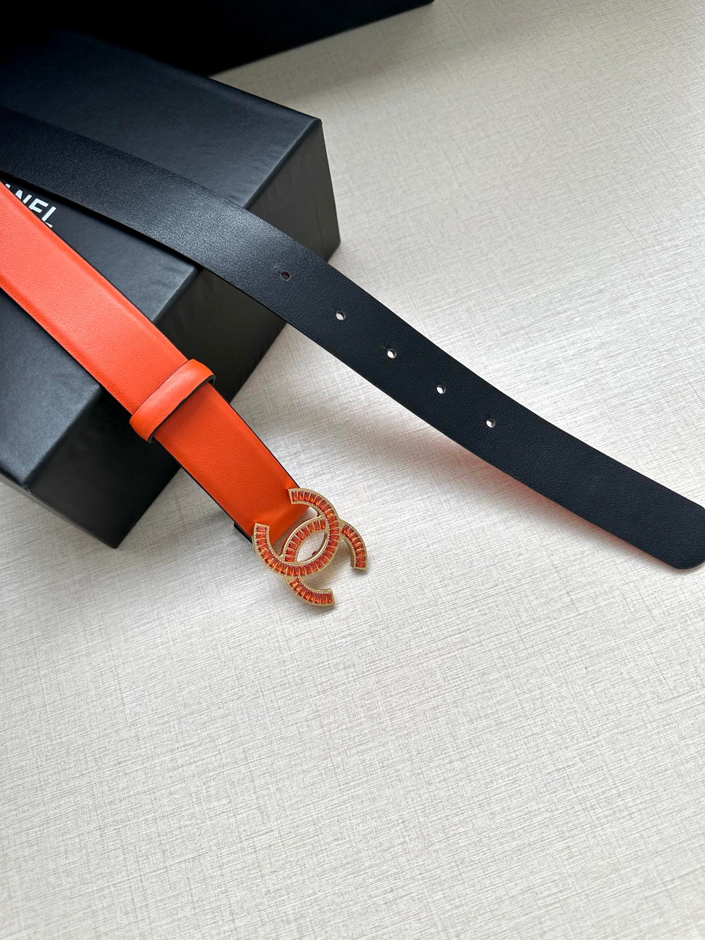 CHANEL 25S BELT 30 MM IN ORANGE CALFSKIN 616965