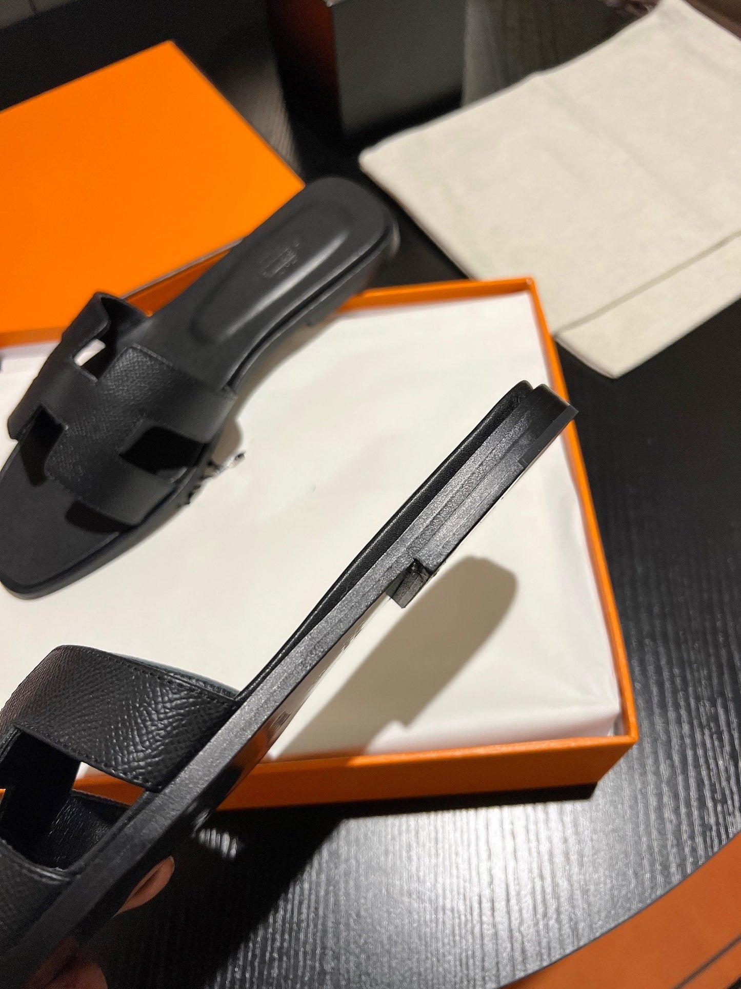 0RAN SANDAL Leather Black