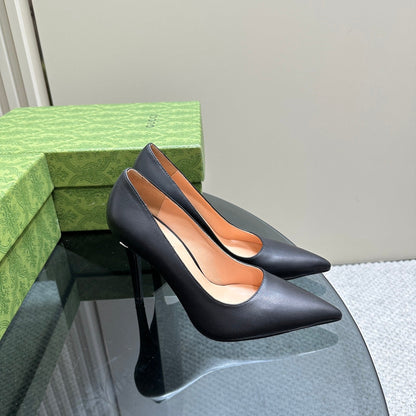 GG 105 BASIC HIGH HEEL BLACK LAMBSKIN