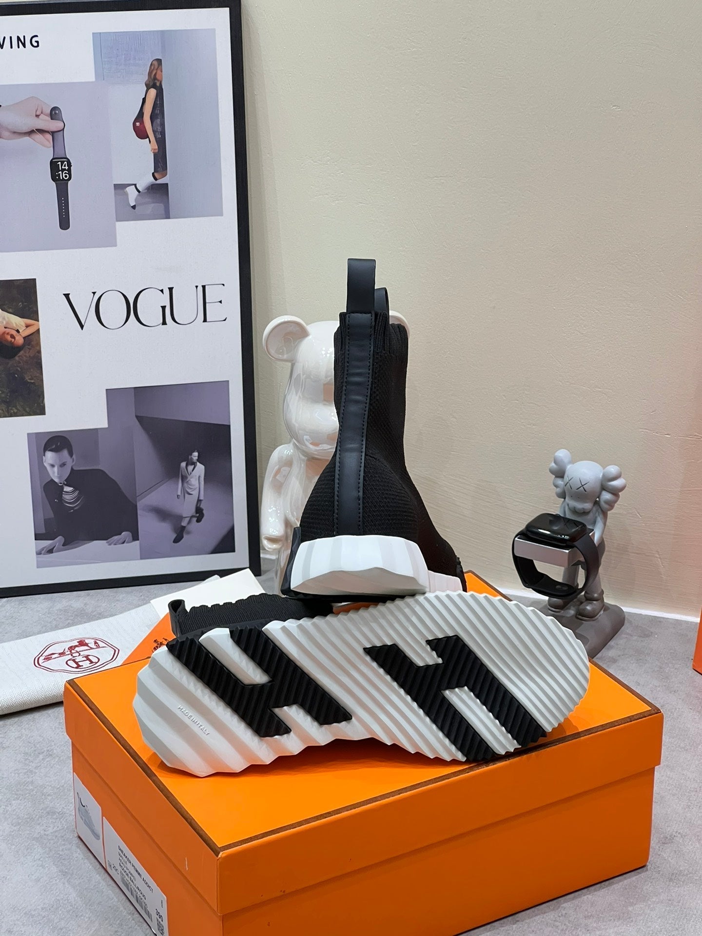 H FUN CLASSIC SNEAKER STYLISH BLACK FABRIC