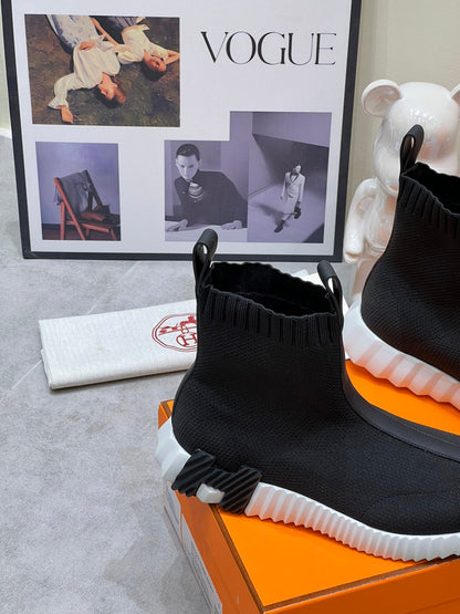 H FUN CLASSIC SNEAKER STYLISH BLACK FABRIC