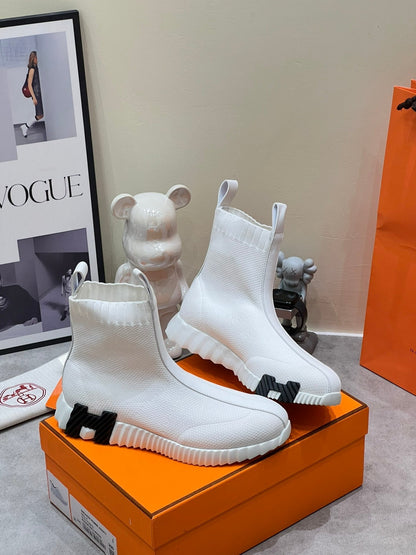 H FUN CLASSIC SNEAKER STYLISH WHITE FABRIC