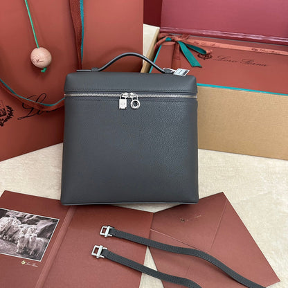 EXTRA POCKET BACKPACK L23.5 IN GRAY CALFSKIN WITH SILVER HARDWARE