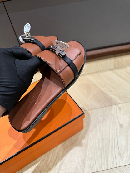 GABRIEL SANDAL CINNAMON CALFSKIN