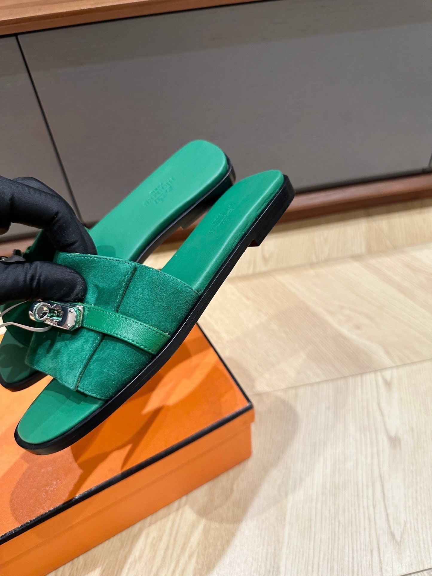 GABRIEL SANDAL OCEAN SUEDE