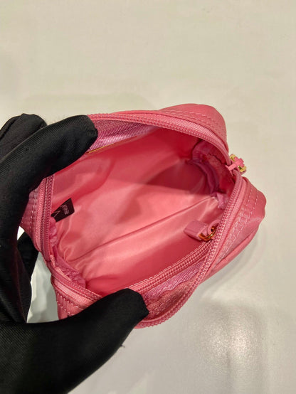 CLUTCH 12 IN CANDY PINK RE-NYLON