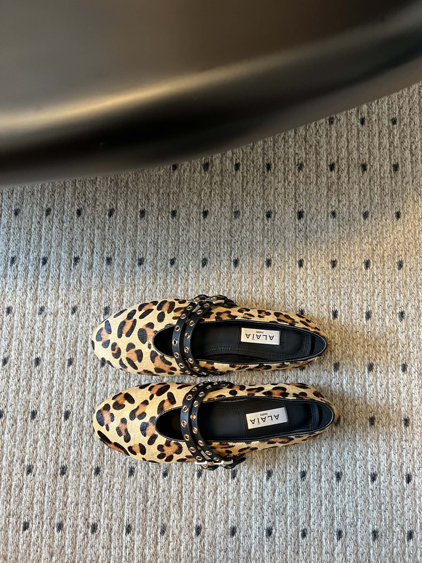 ALAIA MARY JANE SHOES IN LEOPARD ZP CUSTOM STRAW AND DENIM