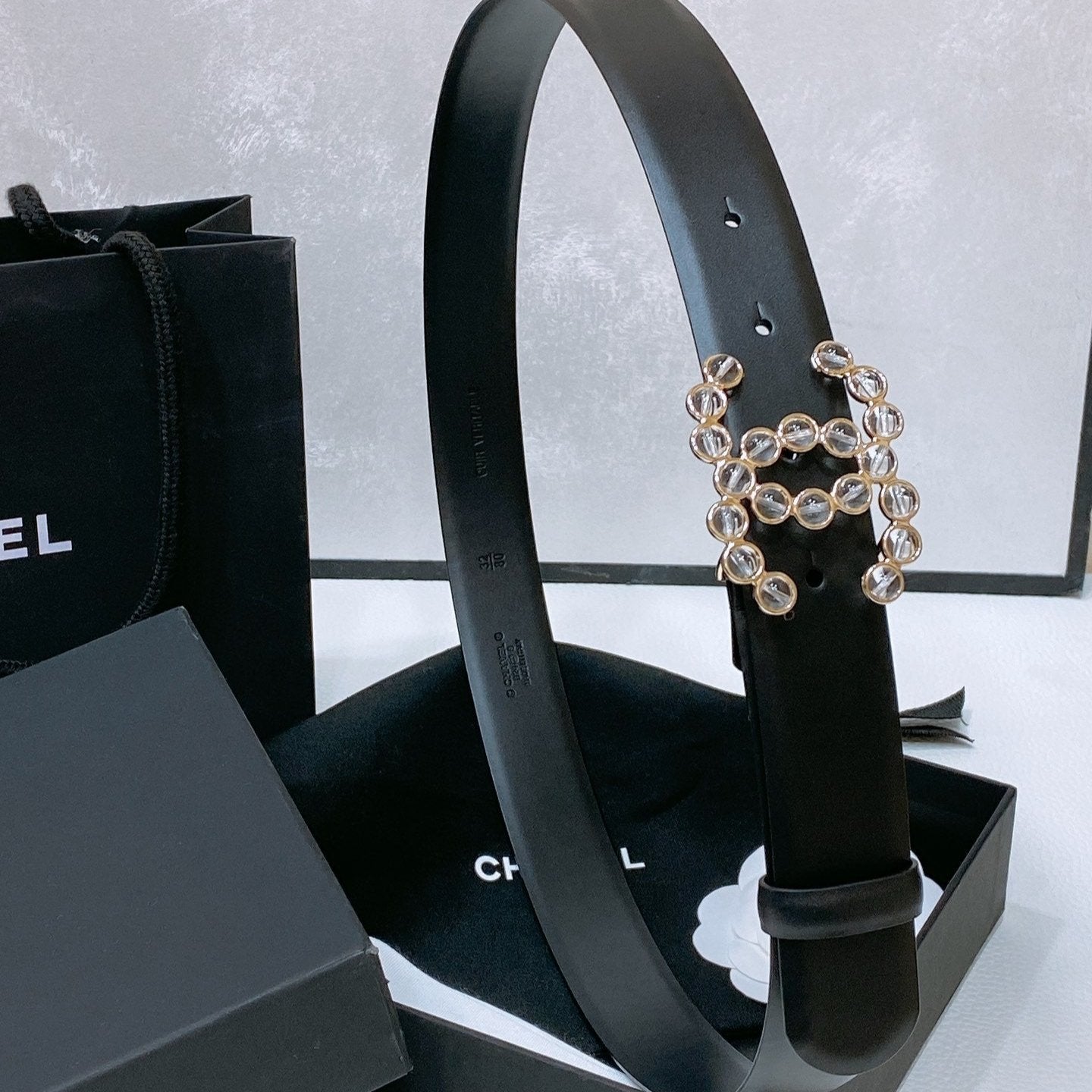 CC BELT 30 MM IN BLACK CALFSKIN PEARL LOGO