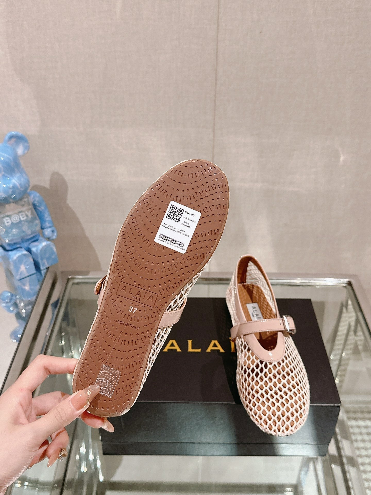 ALAIA BALLET FLATS IN NUDE BEIGE MESH