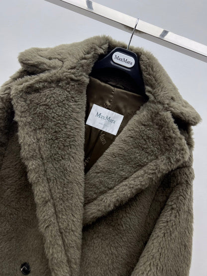 Women’s Max Mara Style Long Teddy Bear Coat – Style 111