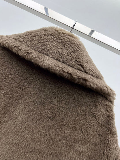 Women’s Max Mara Style Long Teddy Bear Coat – Style 112