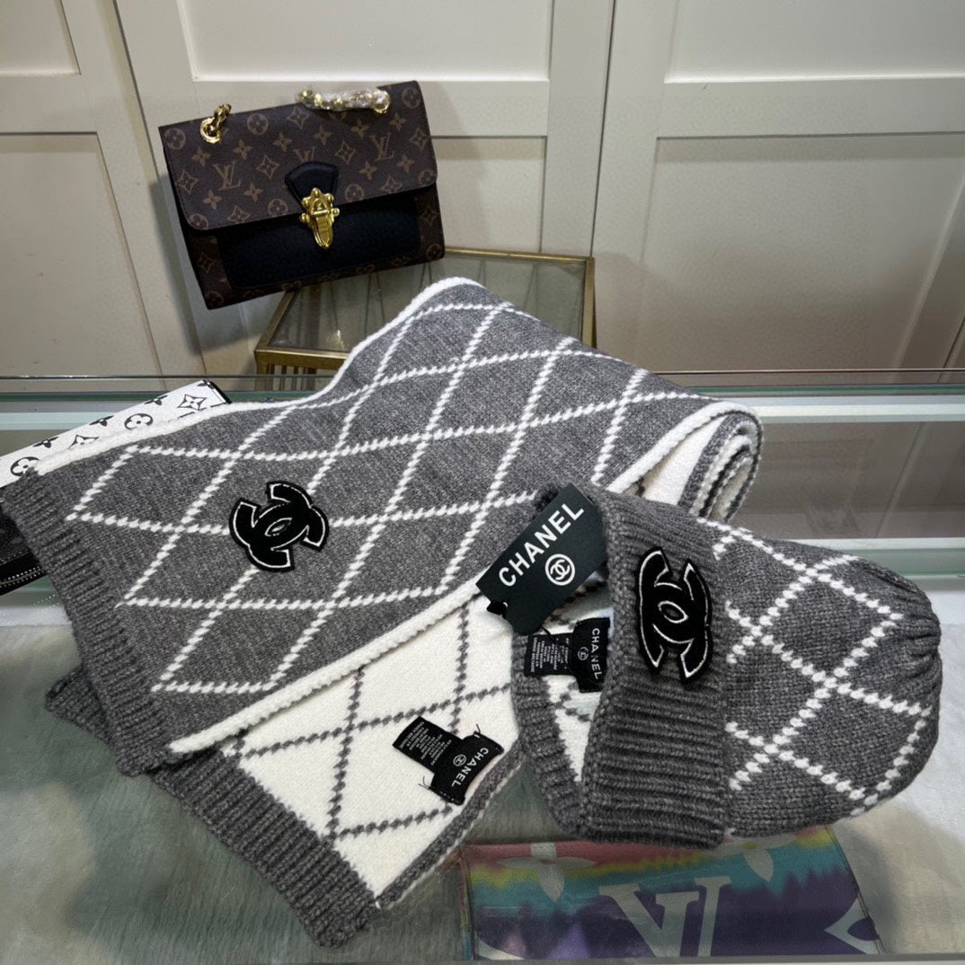 SET HAT AND SCARF IN SMOKE GRAY MIX WHITE WOOL 422596