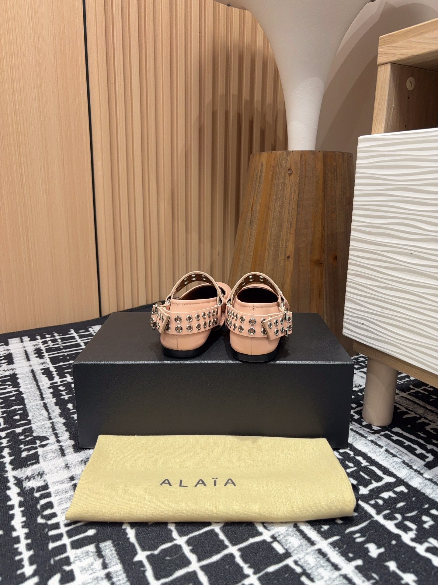 BIKER BALLET FLATS IN PEACH PINK CALFSKIN