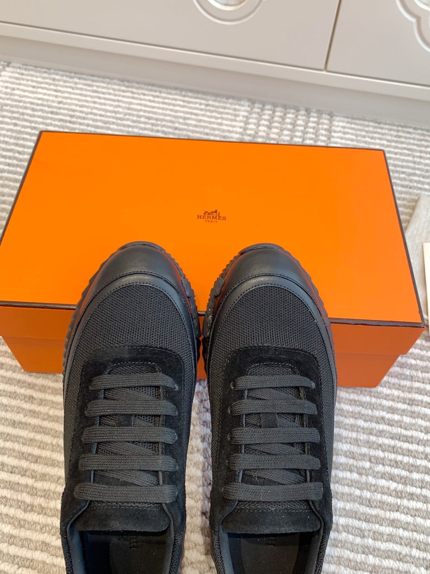 BOUNCING SNEAKER IN BLACK GRAPHIC MESH AND CALFSKIN