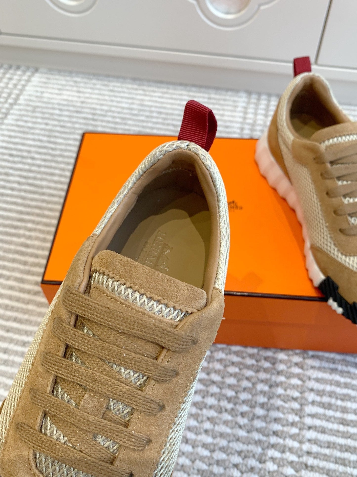 BOUNCING SNEAKER IN CIDER BROWN GRAPHIC MESH AND SUEDE