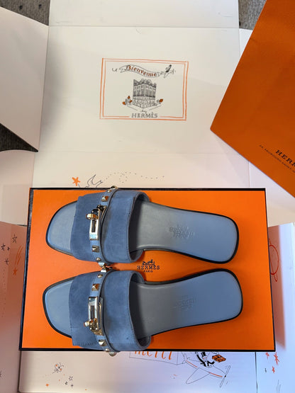 GIULIA FLAT SANDAL IN CERULEAN BLUE SUEDE