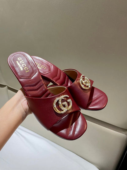 GG HIGH HEELS 70 IN RED LAMBSKIN GOLD HARDWARE WITH CRYSTALS