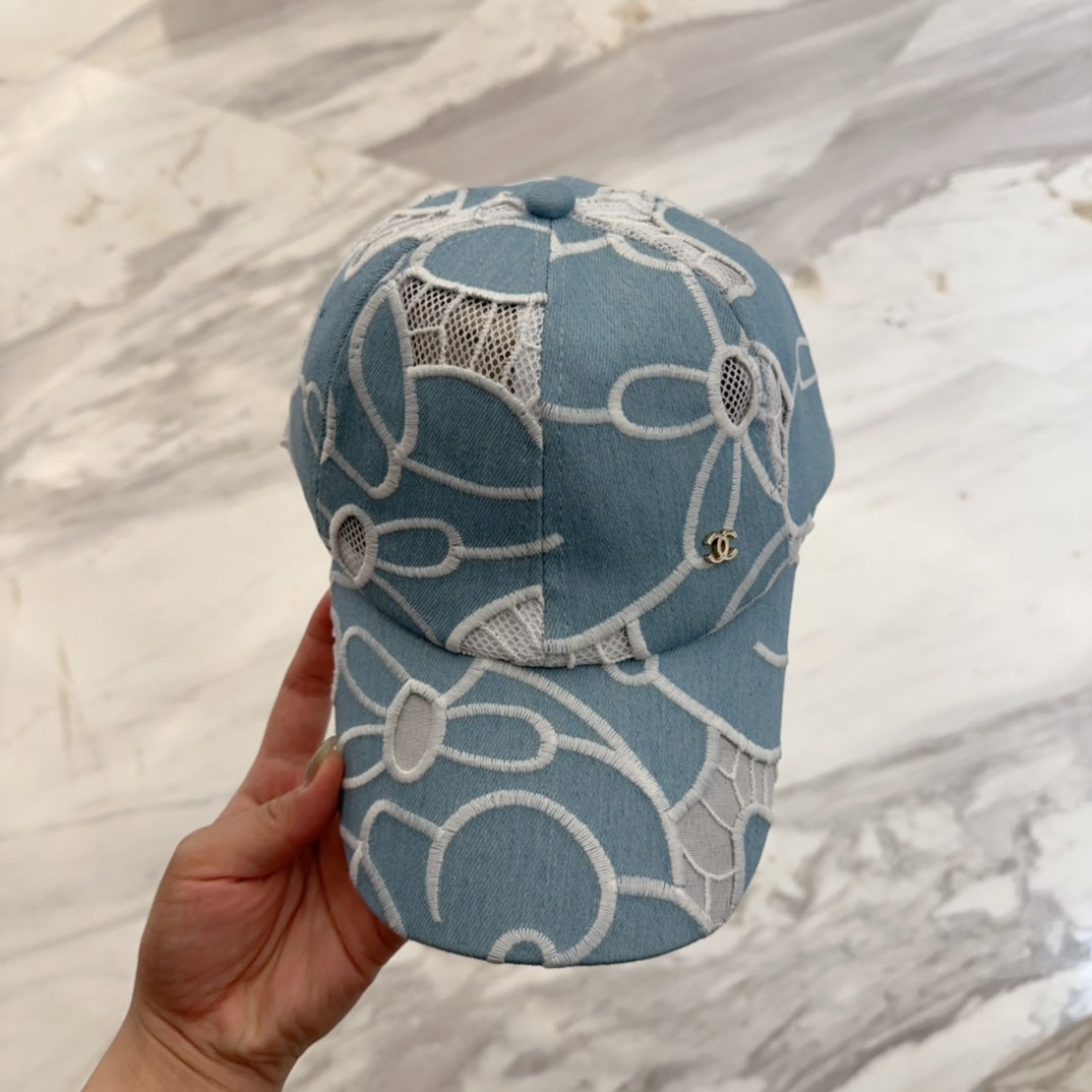 LACE FLORAL BASEBALL HAT 672631