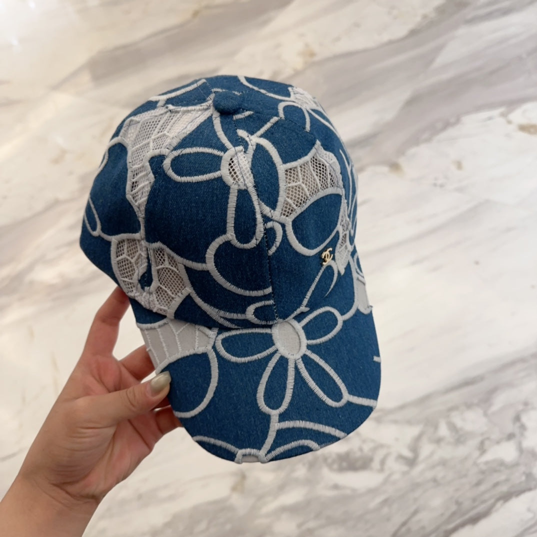 LACE FLORAL BASEBALL HAT 672633