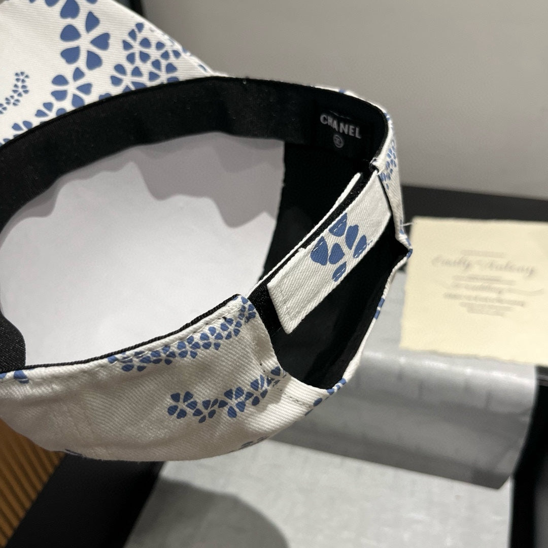 BASEBALL HAT WHITE PATTERN 674029