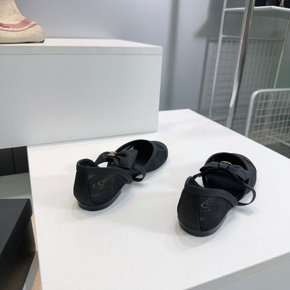 CHANEL FLAT MARY JANE SHOES 25S IN BLACK MESH FABRIC EMBOSSED LOGO WITH BOW