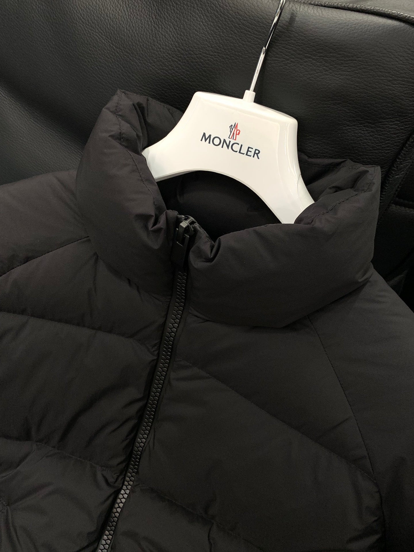 Moncler Style Down Puffer Hooded Jacket – Style 262