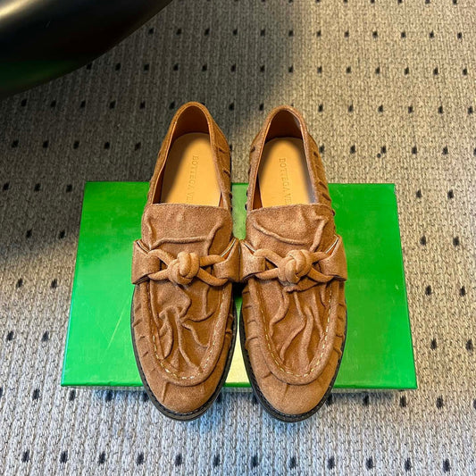 BOTTEGA VENETA 26S LOAFERS IN BROWN SUEDE