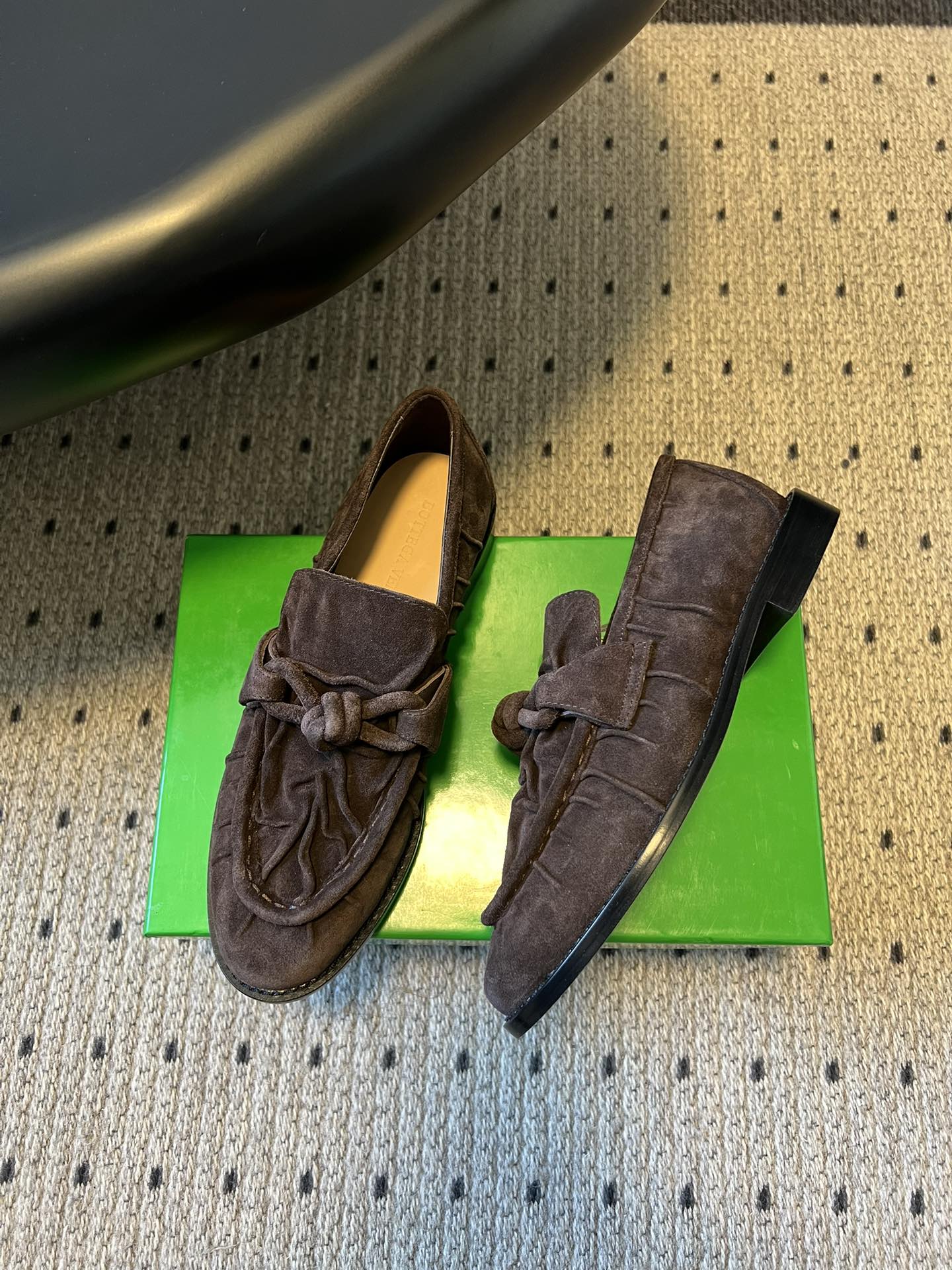 BOTTEGA VENETA 26S LOAFERS IN DARK BROWN SUEDE