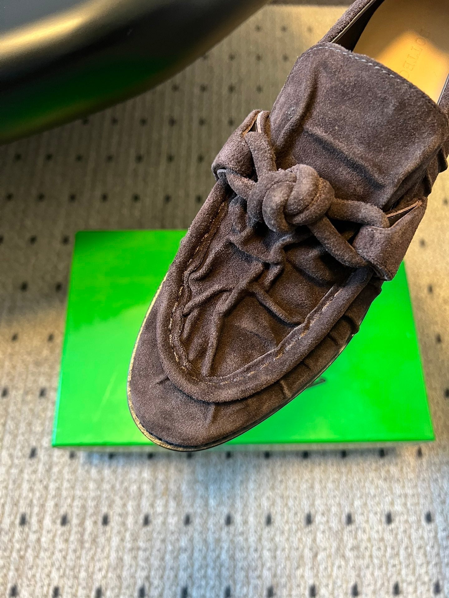 BOTTEGA VENETA 26S LOAFERS IN DARK BROWN SUEDE