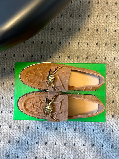 BOTTEGA VENETA 26S LOAFERS IN BROWN SUEDE WITH GOLD HARDWARE