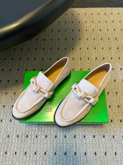 BOTTEGA VENETA 26S LOAFERS IN LIGHT BEIGE SUEDE
