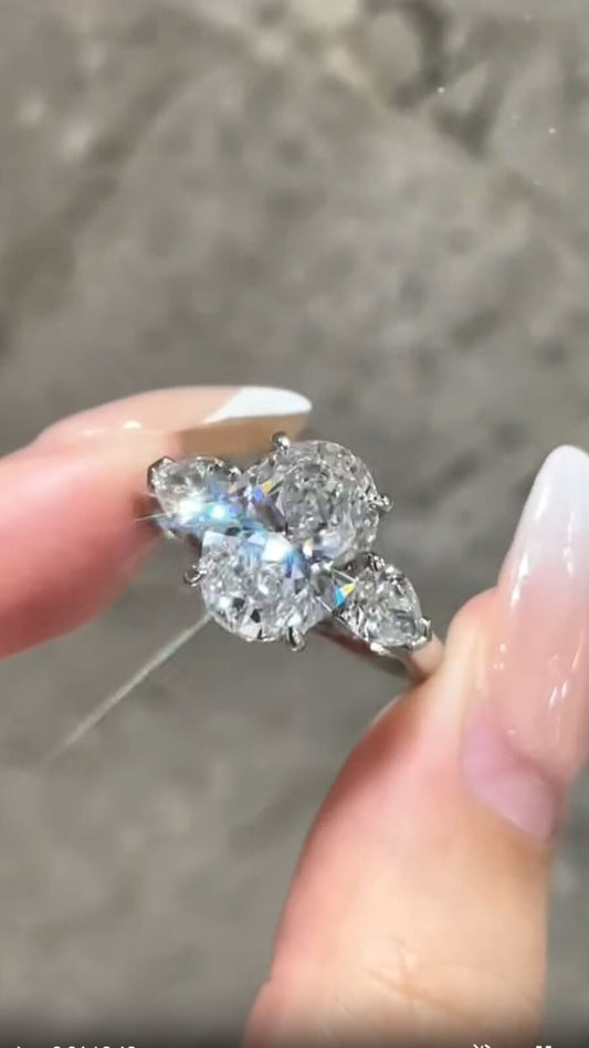 3.01ct Oval Lab Diamond Solitaire Ring – Four-Prong Setting | DE VS IGI Certified | PT950 Platinum