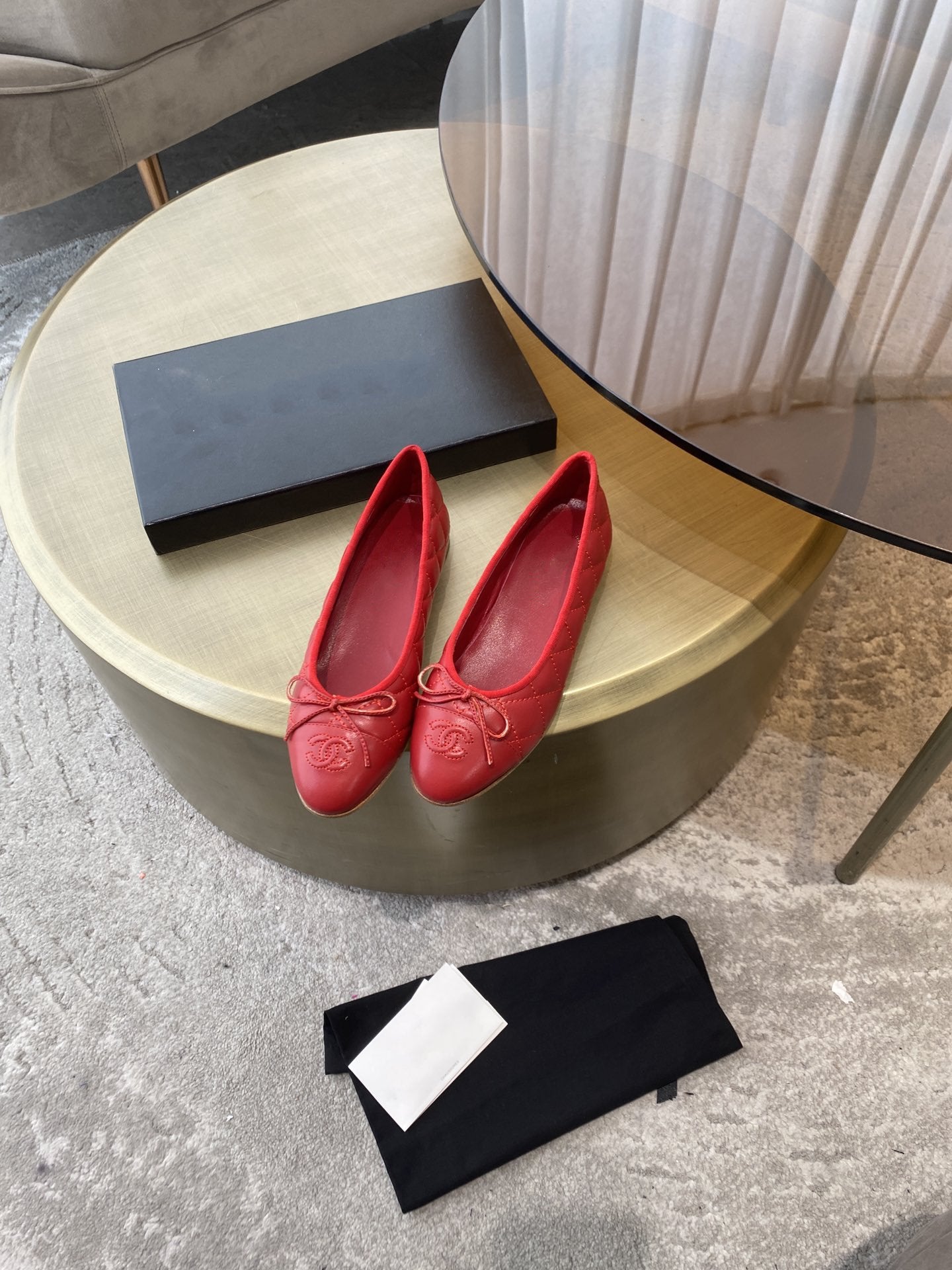 BALLET FLATS RED QUILTED LAMBSKIN