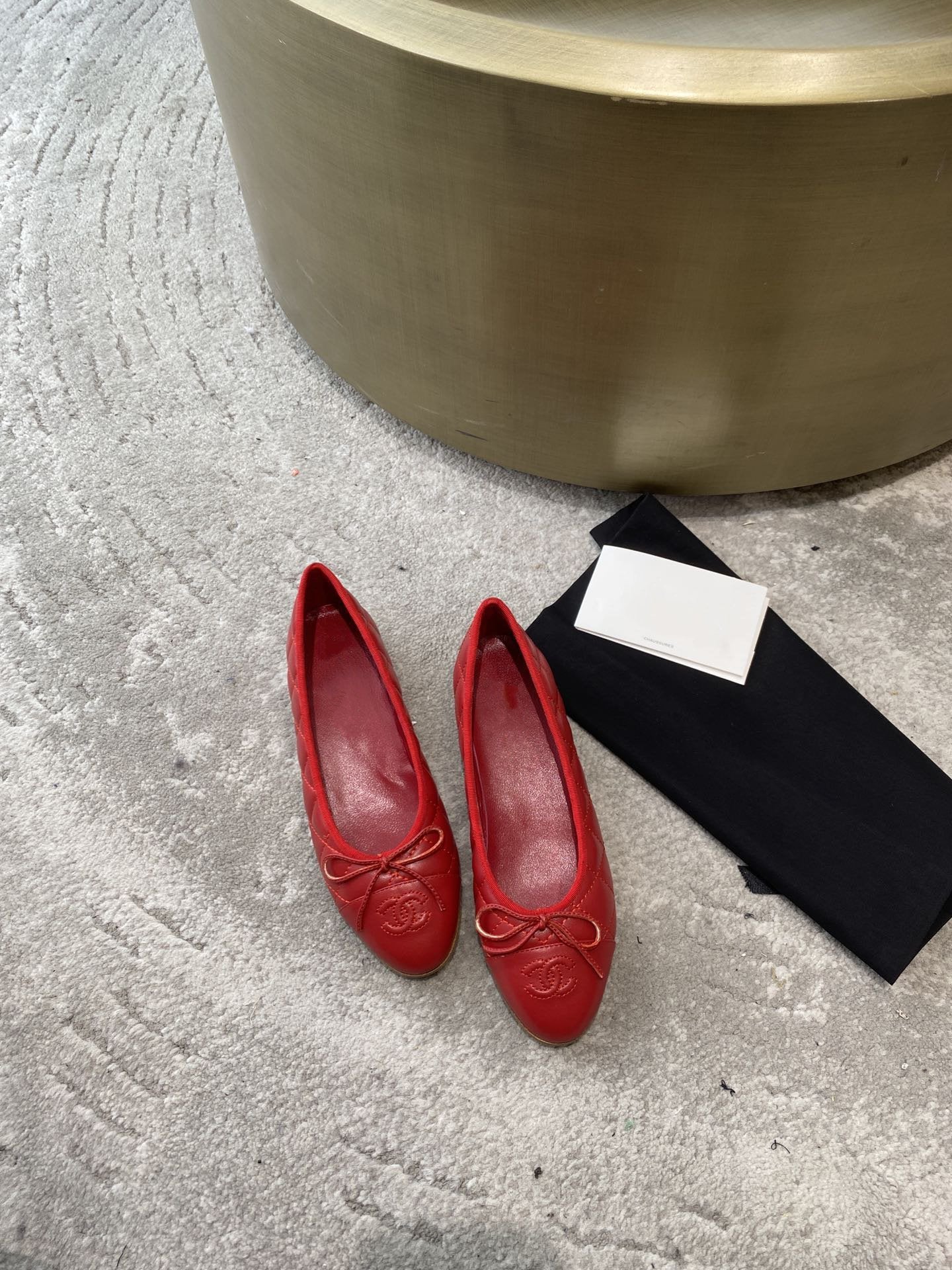 BALLET FLATS RED QUILTED LAMBSKIN