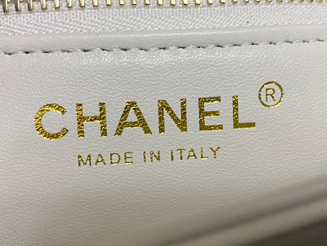 Chanel Style Mini Trendy Flap Bag with Top Handle 20cm White Lambskin Gold Hardware – Style214
