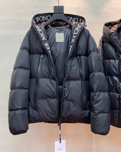 Women's Moncler Puffer Jacket Black Color-Style215
