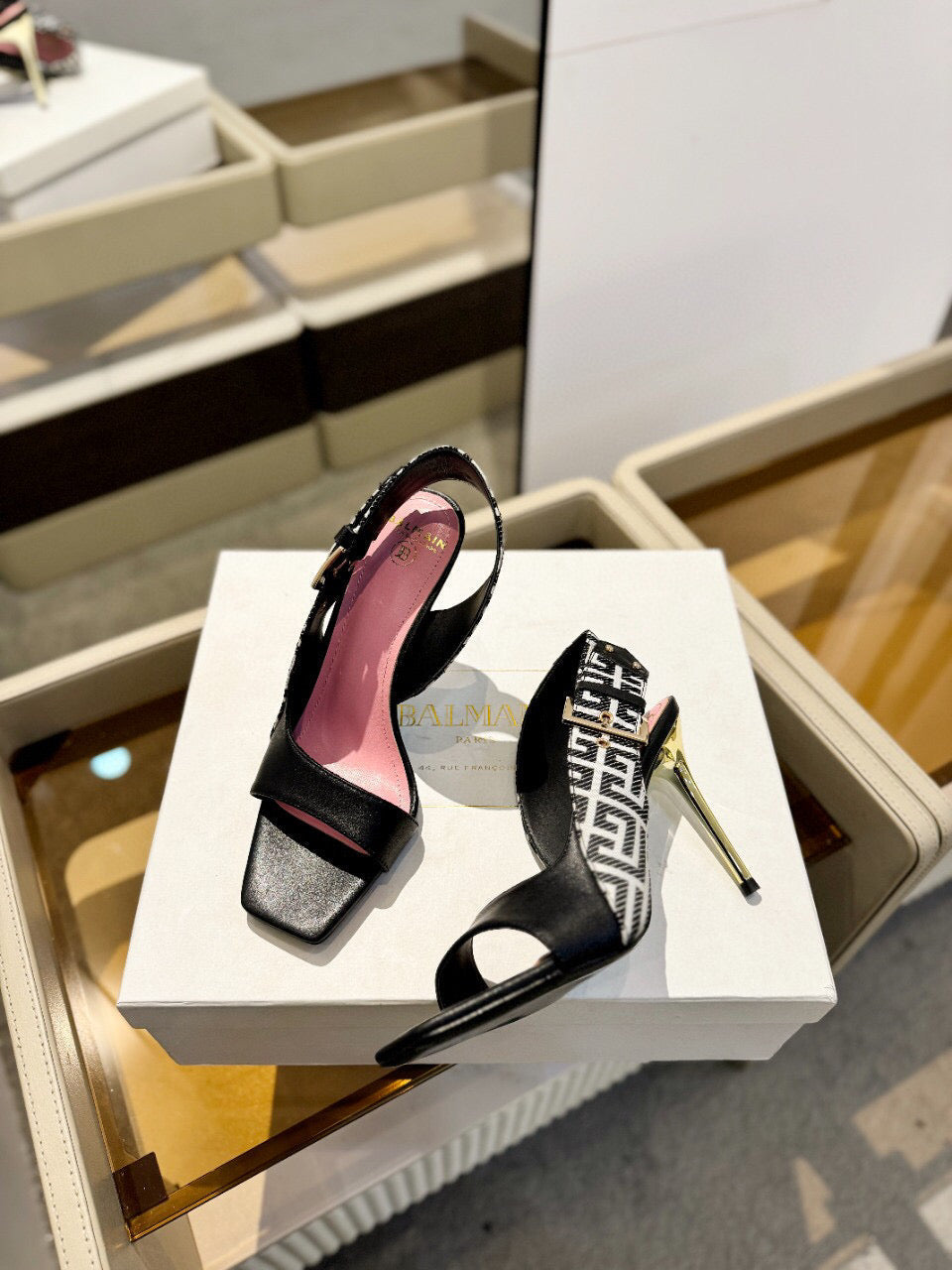 RUBY SANDALS IN BLACK CALFSKIN AND PB LABYRINTH CANVAS