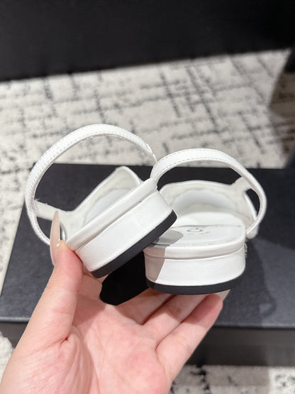 SLINGBACK 25S IN WHITE FABRIC AND BLACK CALFSKIN CANVAS