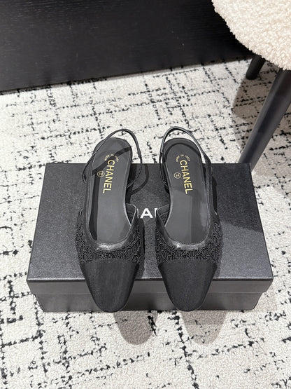 SLINGBACK 25S IN BLACK FABRIC