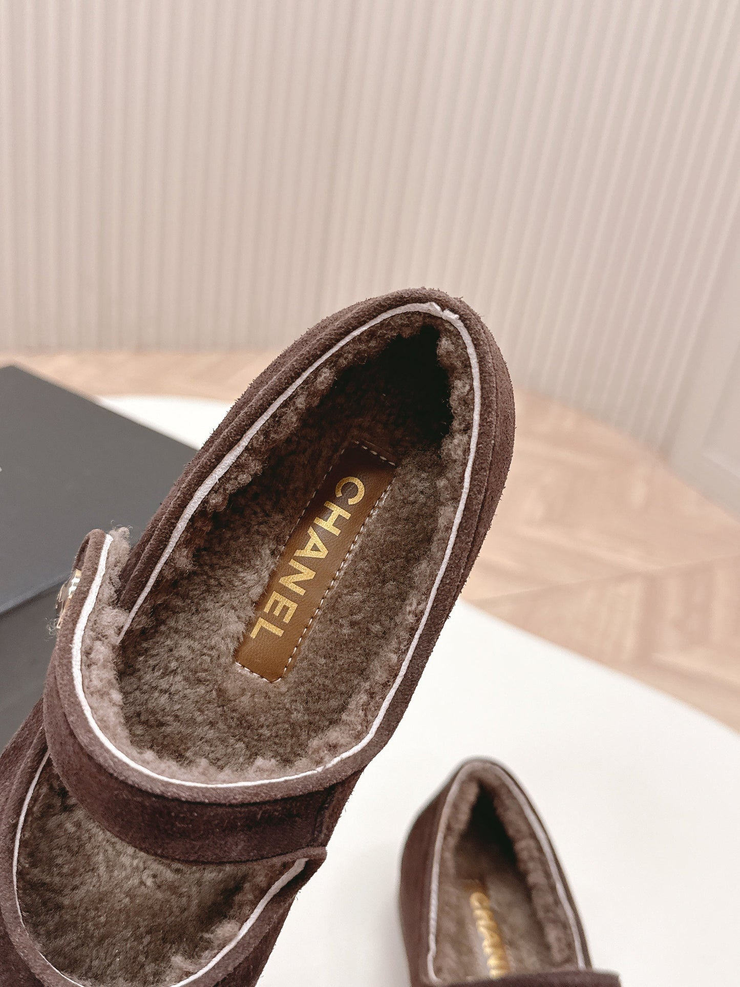 CHANEL FLAT MARY JANE SHOES 25S IN DARK BROWN VELVET