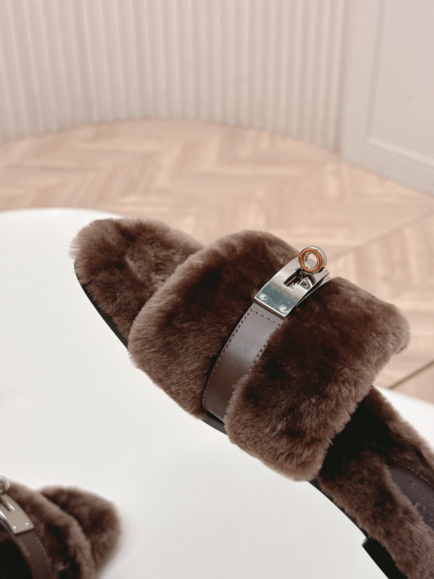 HM 25S ORAN SANDAL IN DARK BROWN SHEARLING WITH SILVER HARDWARE