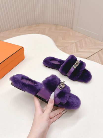 HM 25S ORAN SANDAL IN DARK PURPLE SHEARLING WITH SILVER HARDWARE