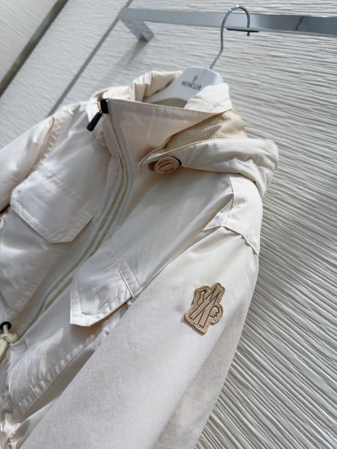 Moncler Style Women’s Hooded Down Puffer Shell Jacket – Style 303523