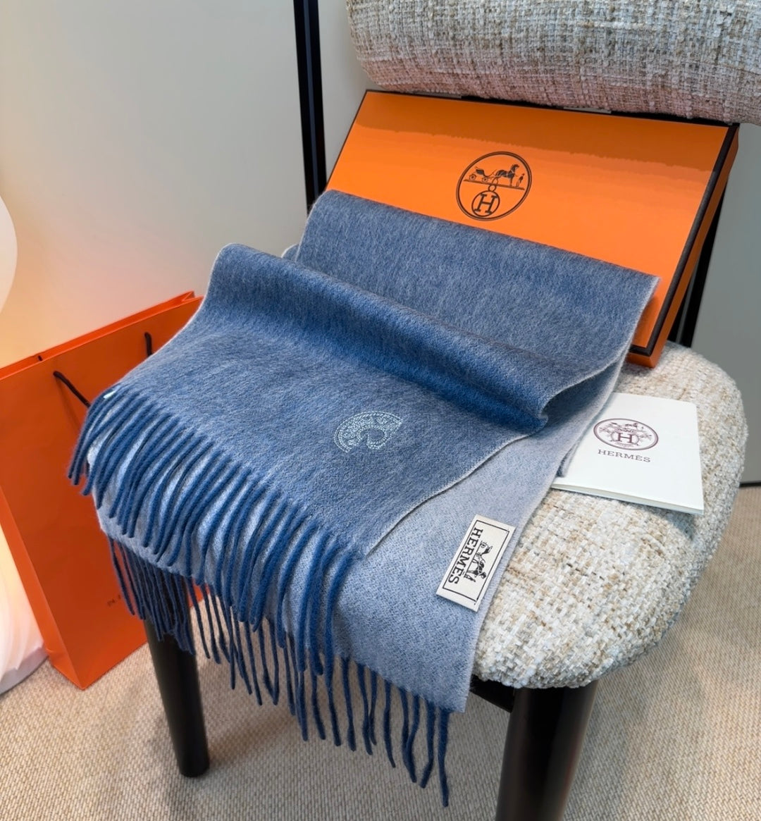 HERMES 25S SCARF 190 IN CASHMERE 854637