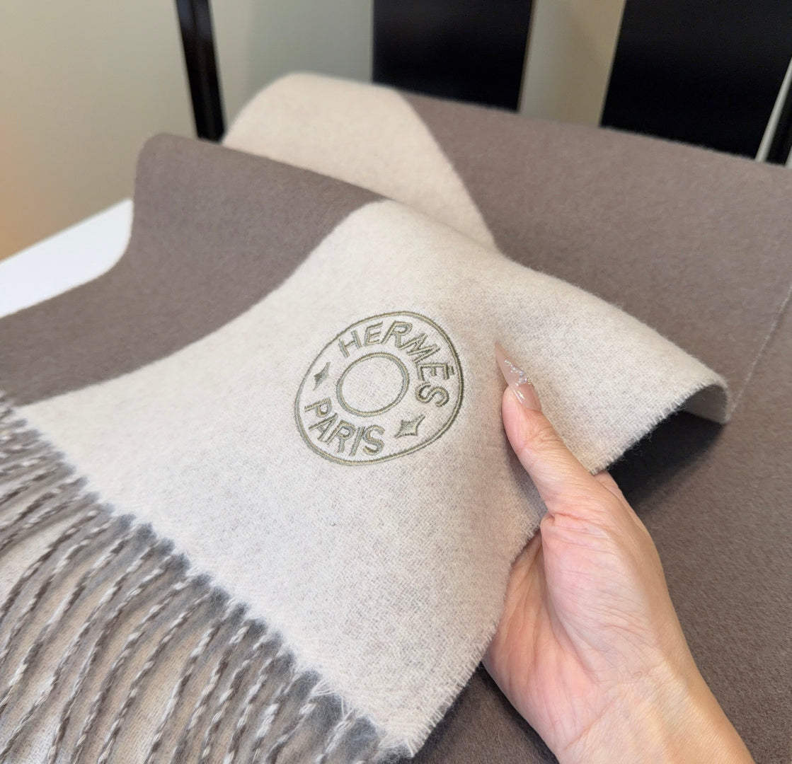 HERMES 25S SCARF 190 IN CASHMERE 989784