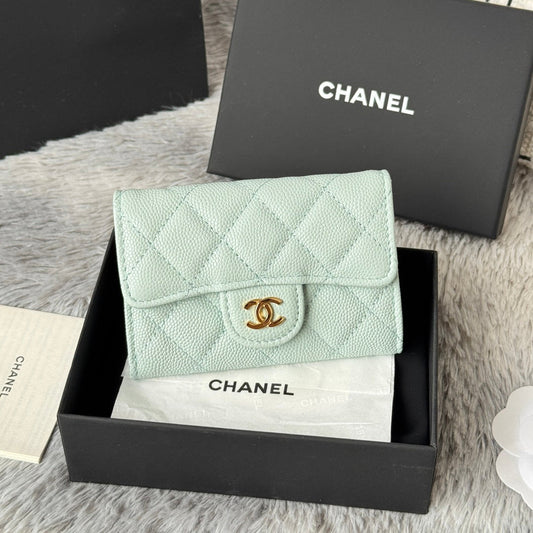 CHANEL 25S CLASSIC FLAP CARD HOLDER 11 IN SOFT MINT CAVIAR GOLD HARDWARE