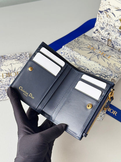 DIOR 25S 30 MONTAIGNE DAHLIA WALLET 11 IN BLUE DIOR OBLIQUE JACQUARD